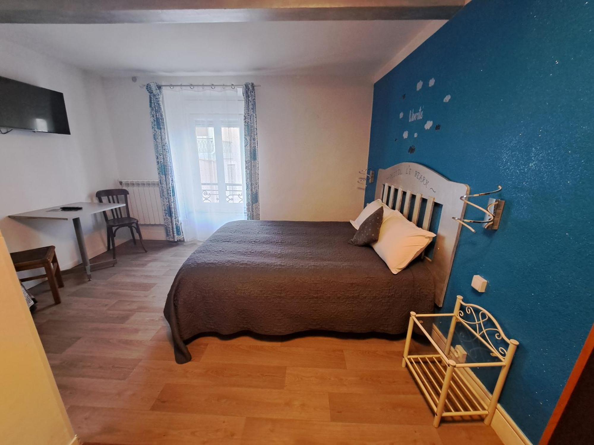 Hotel Le Bearn バニエール・ド・ビゴール エクステリア 写真
