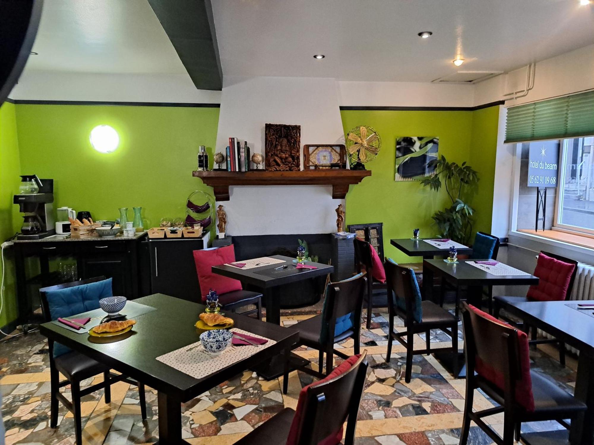 Hotel Le Bearn バニエール・ド・ビゴール エクステリア 写真